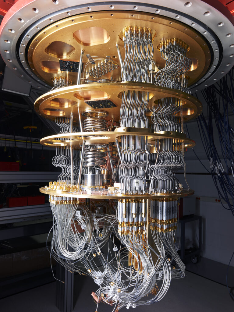 Navigating the risks of quantum computing - Toronto Met University Magazine